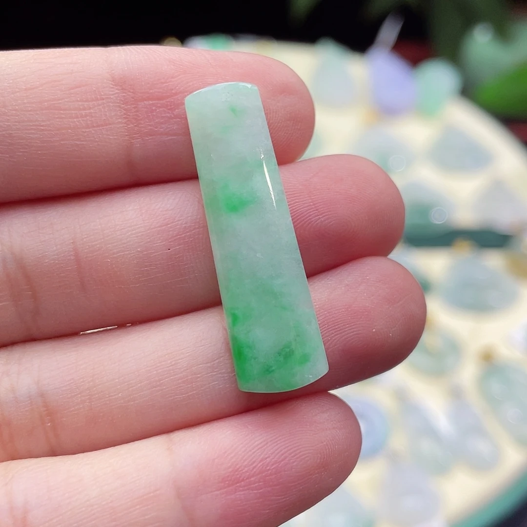 颈饰未镶嵌翡翠无事柱