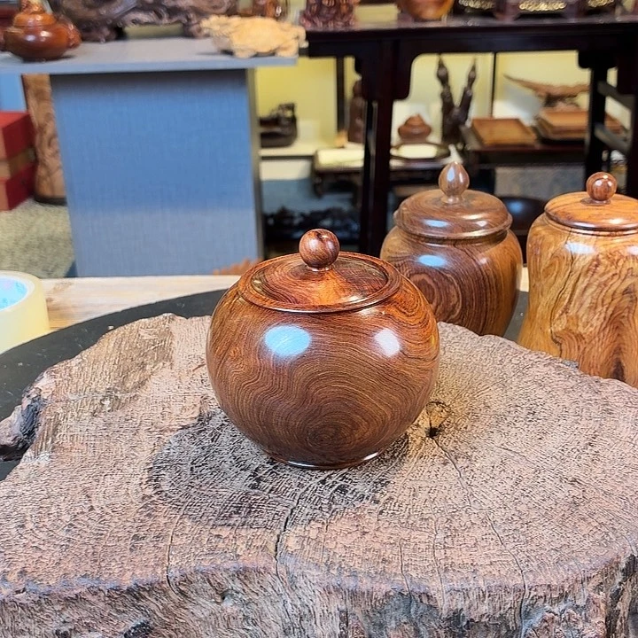 用***5端景台紫檀木类收藏