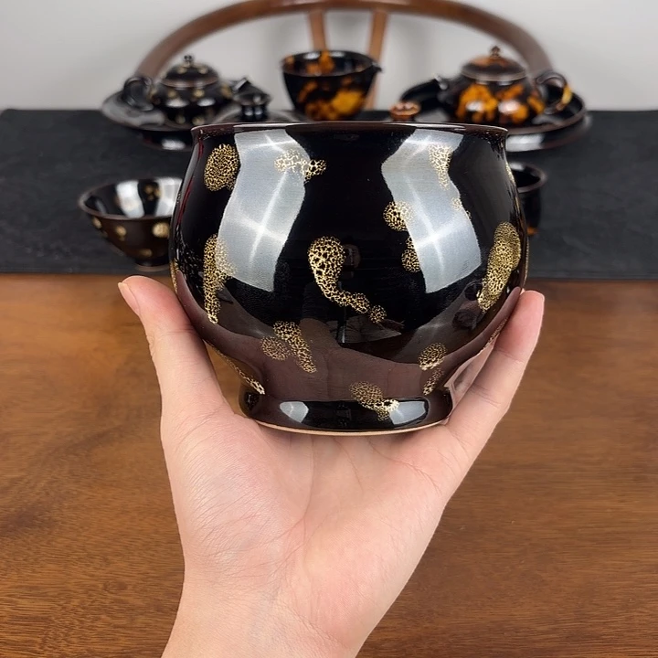 陶瓷点彩鹧鸪斑苹果水洗