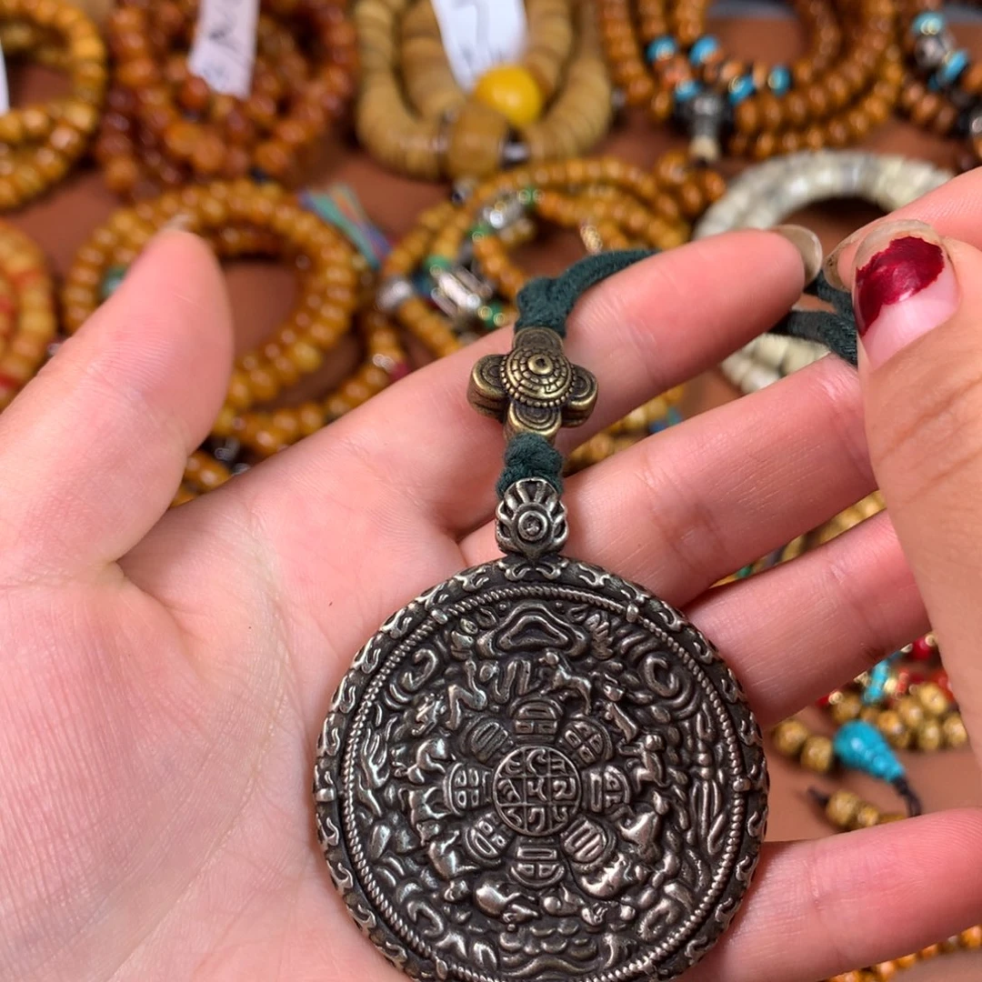 藏传小卓玛欢迎大家