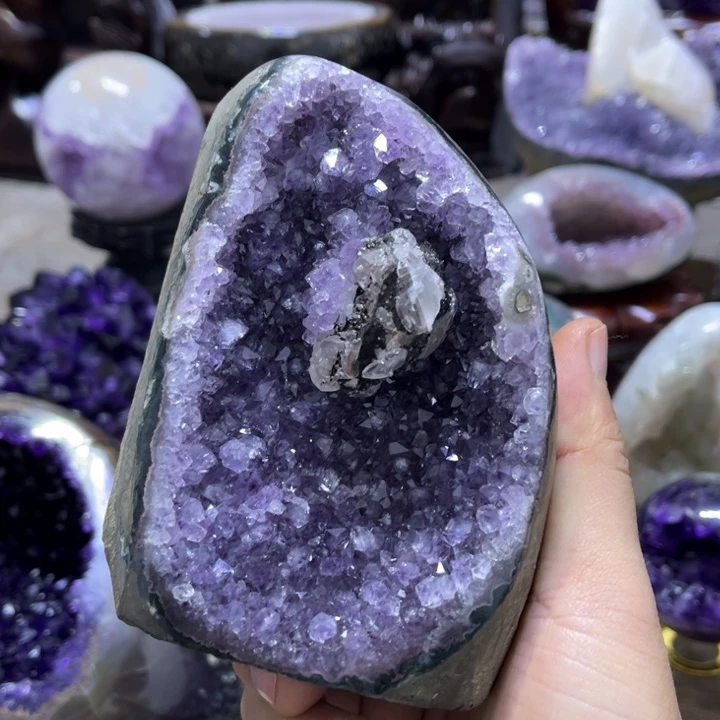 水晶摆件未镶嵌摆件