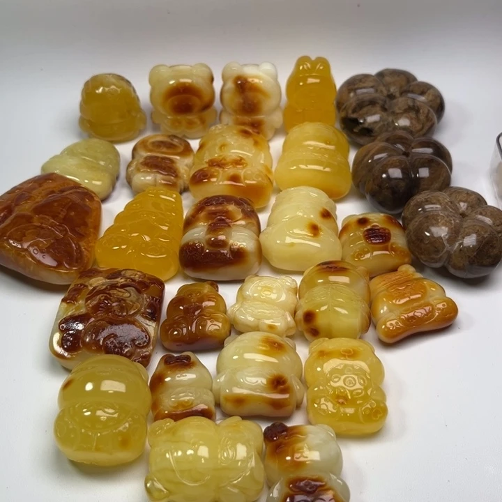琥珀颈饰未镶嵌琥珀蜜蜡
