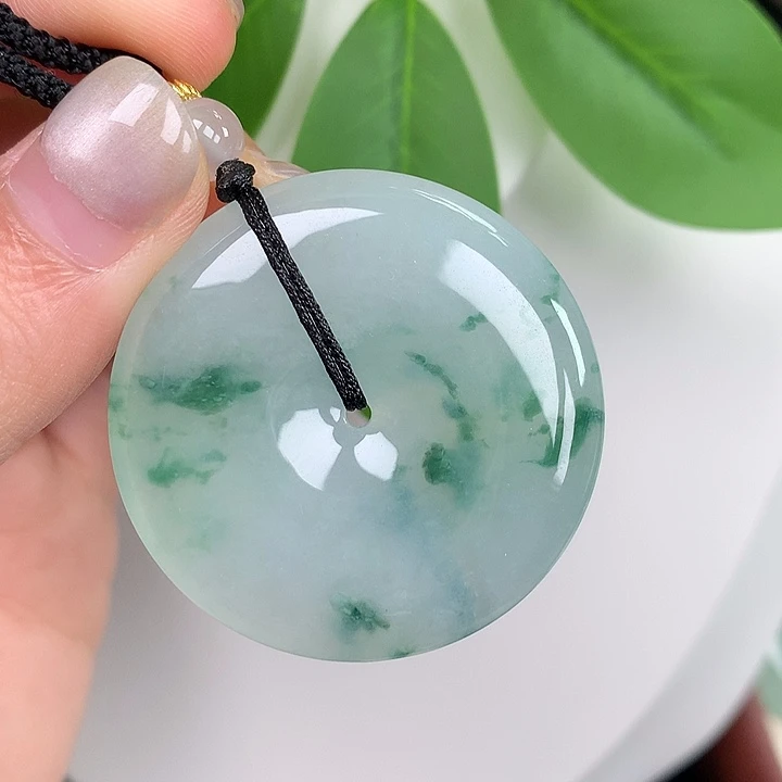 翡翠未镶嵌颈饰38.2-5.9mm