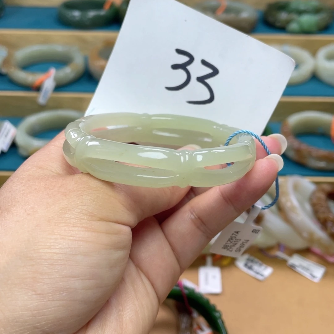 未镶嵌手镯和田玉圈口56