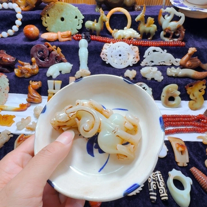 贤***人水牛剖层皮革瓷玉1111111111111
