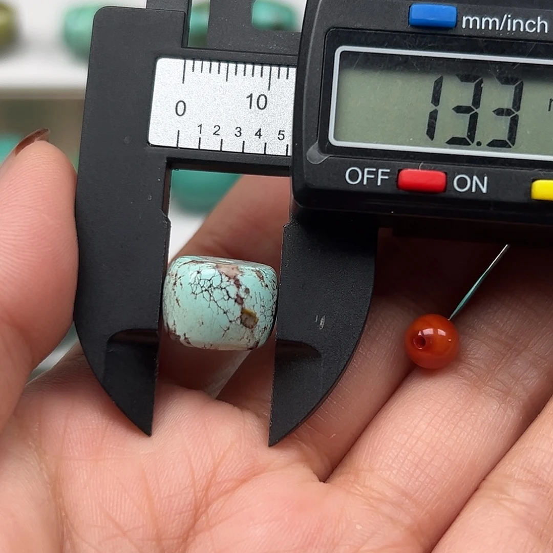 南红玛瑙未镶嵌珠宝奇石