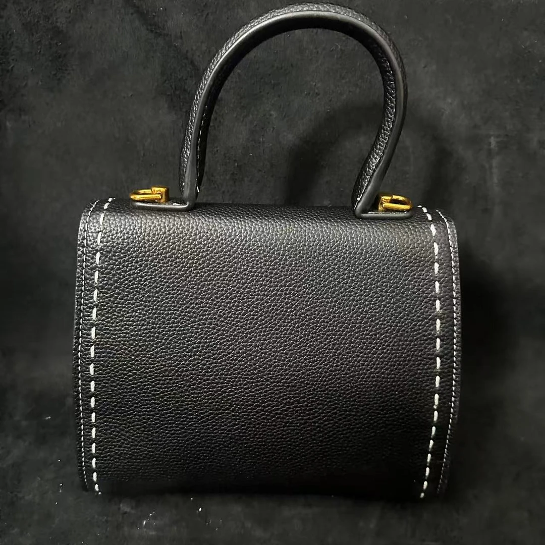 LQ-WITH-QUEEN真皮女包得手提包黑色0093得