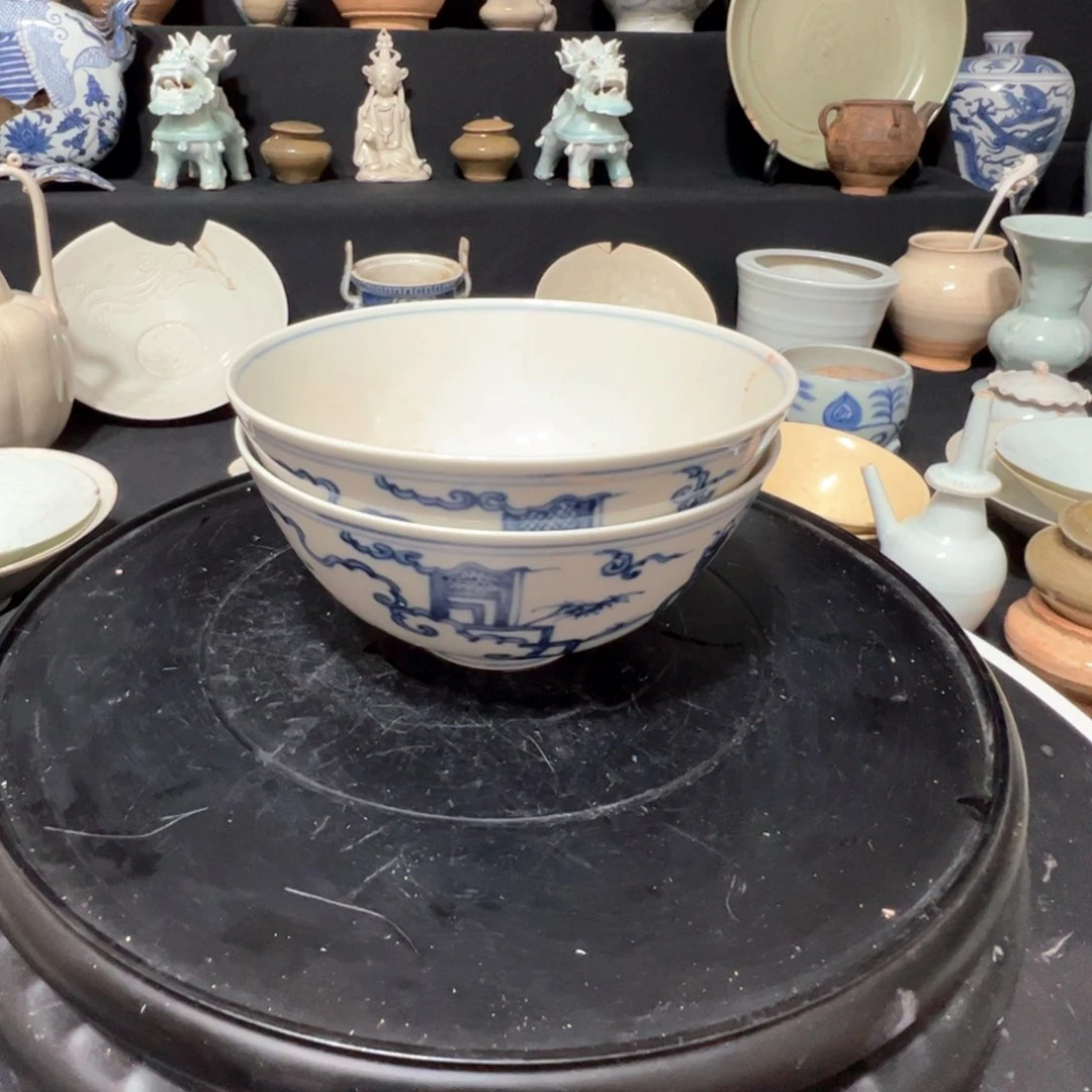 摆件西**雁青花一对的一个碗