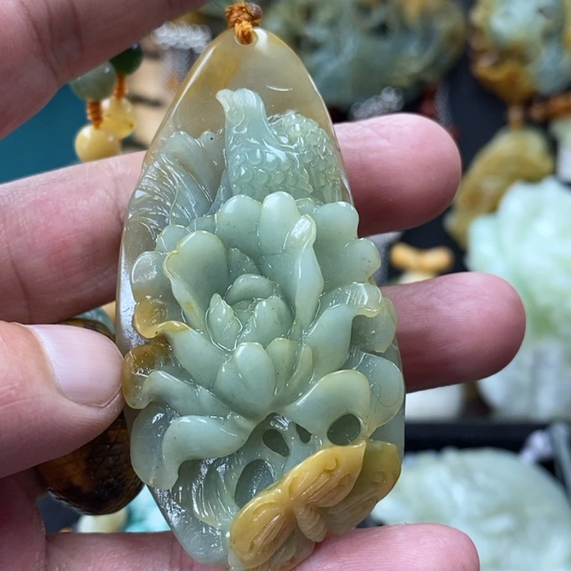 【闪购商品】蛇纹石玉未镶嵌吊坠