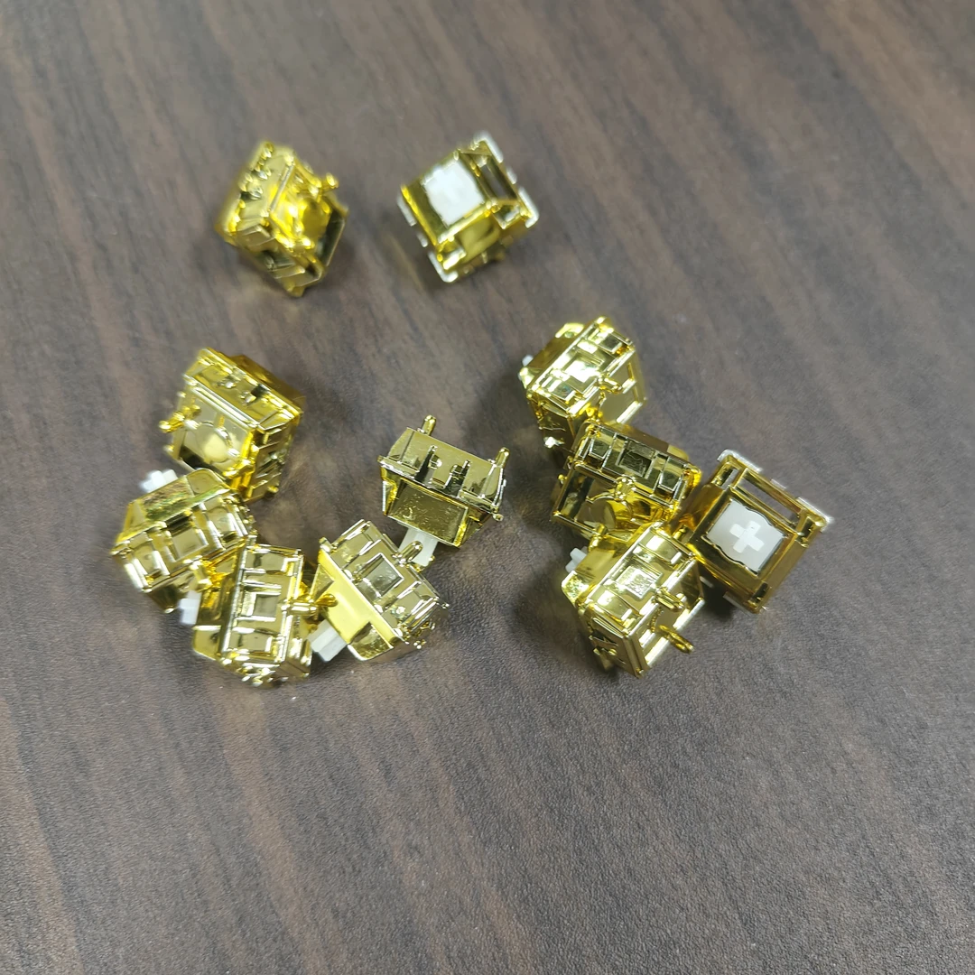 CNCLVTT 黄金磁轴适配磁轴键盘+粉白八+雪轴