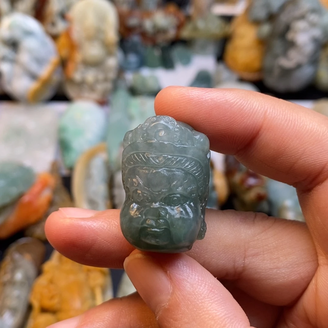 定制翡翠未镶嵌特色12