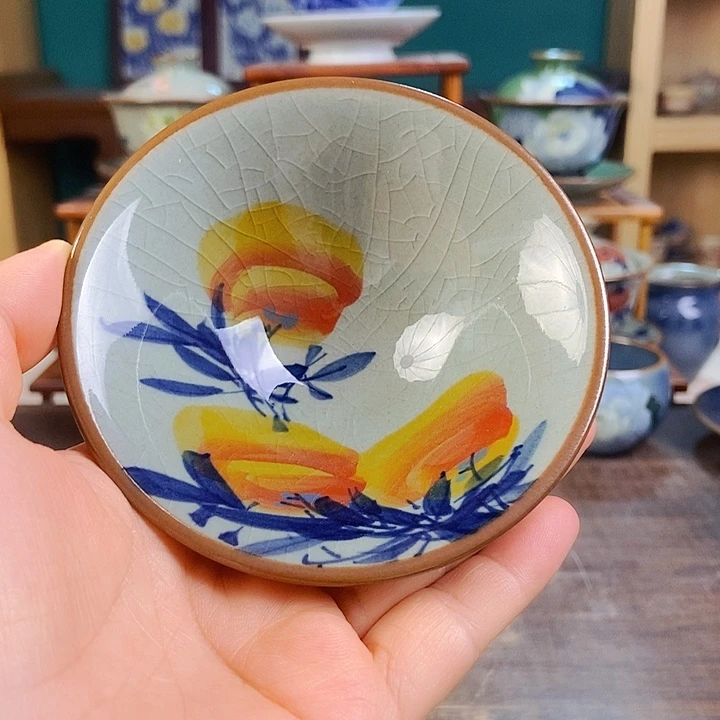 瓷片手工制作工艺精湛等