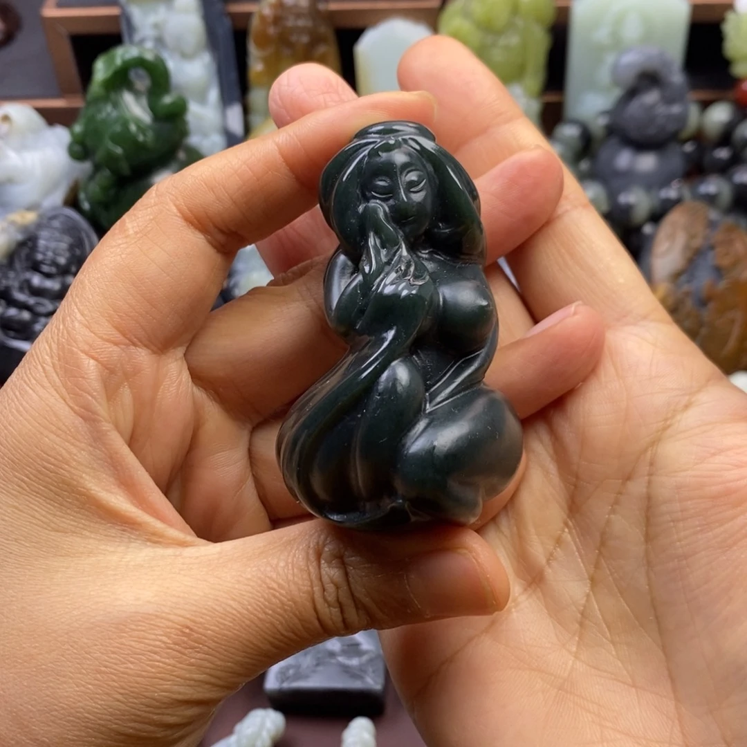 和田玉未镶嵌挂件