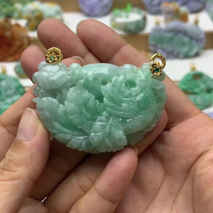 颈饰未镶嵌翡翠翡翠
