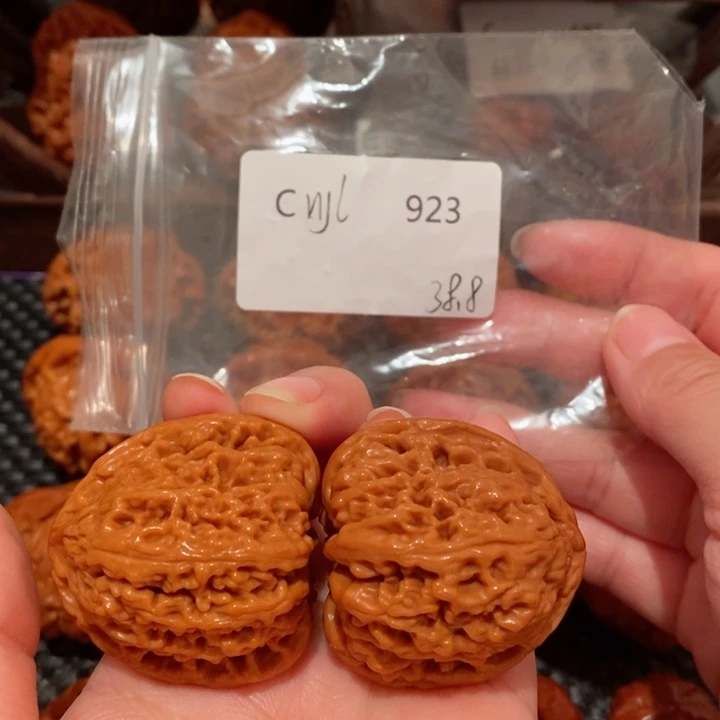 文玩核桃把件精品