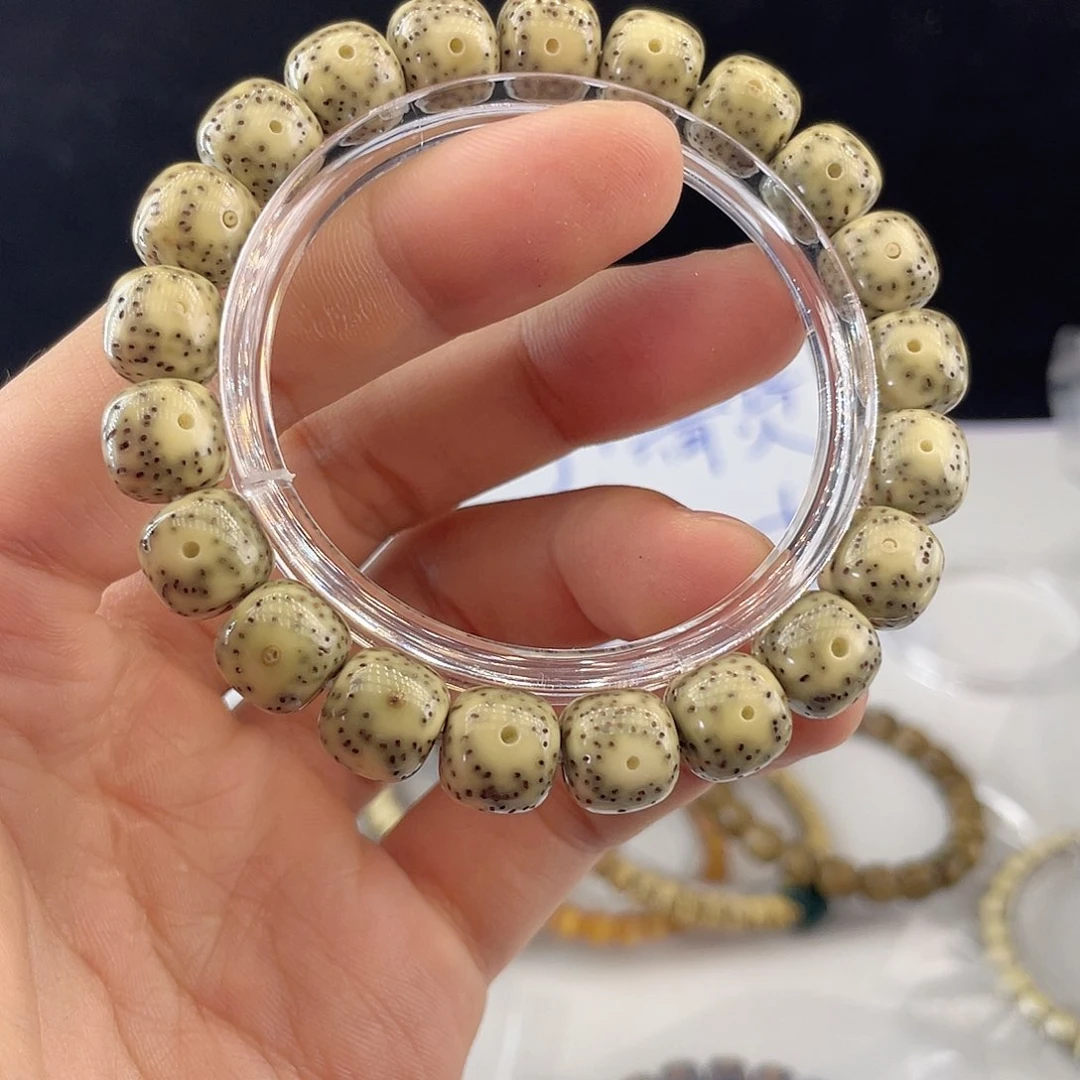 吊坠星月菩提5558