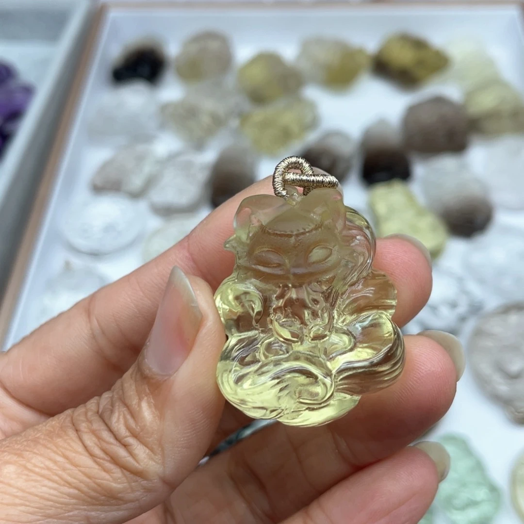 水晶吊坠(不含链)未镶嵌莹*