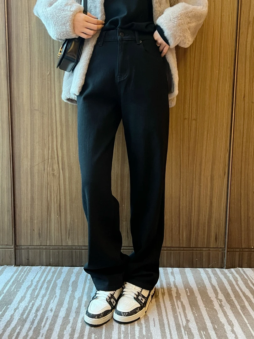 【BAGALIO】【墨韵黑彩】中高腰四面弹植绒直筒牛仔裤 1182