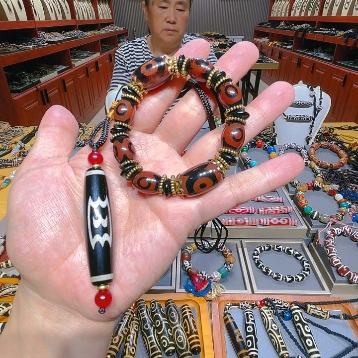 未镶嵌玛瑙/玉髓珠宝奇石
