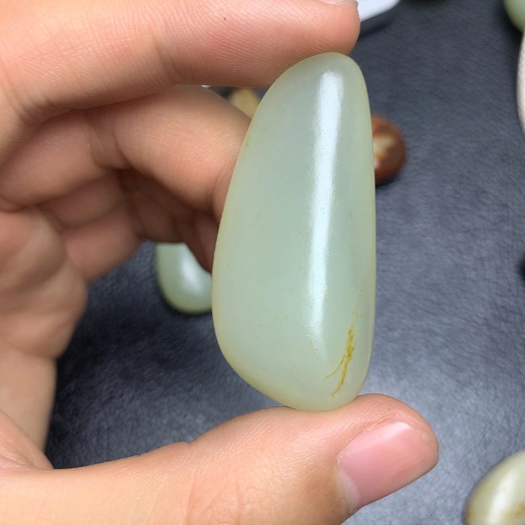 和田玉未镶嵌摆件