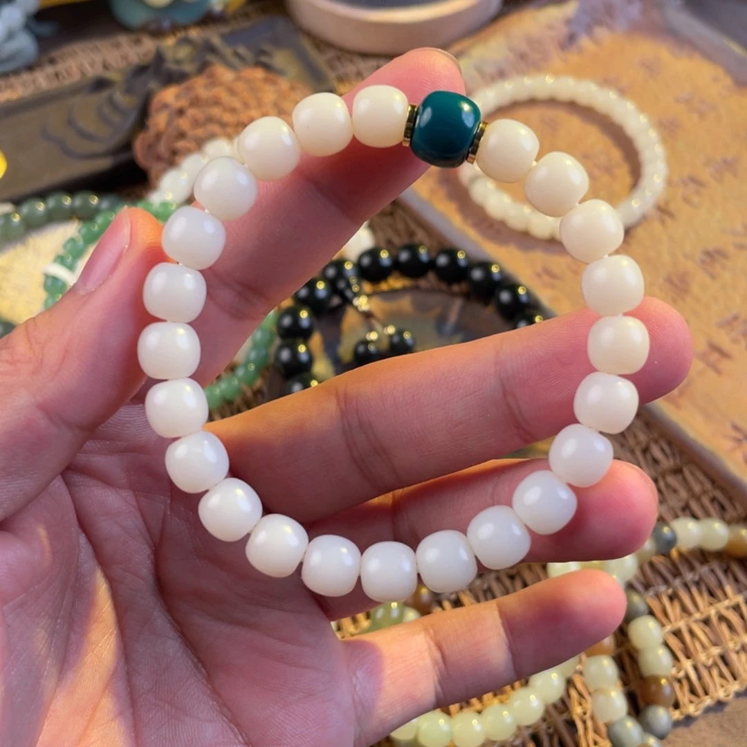 未镶嵌手链和田玉红*