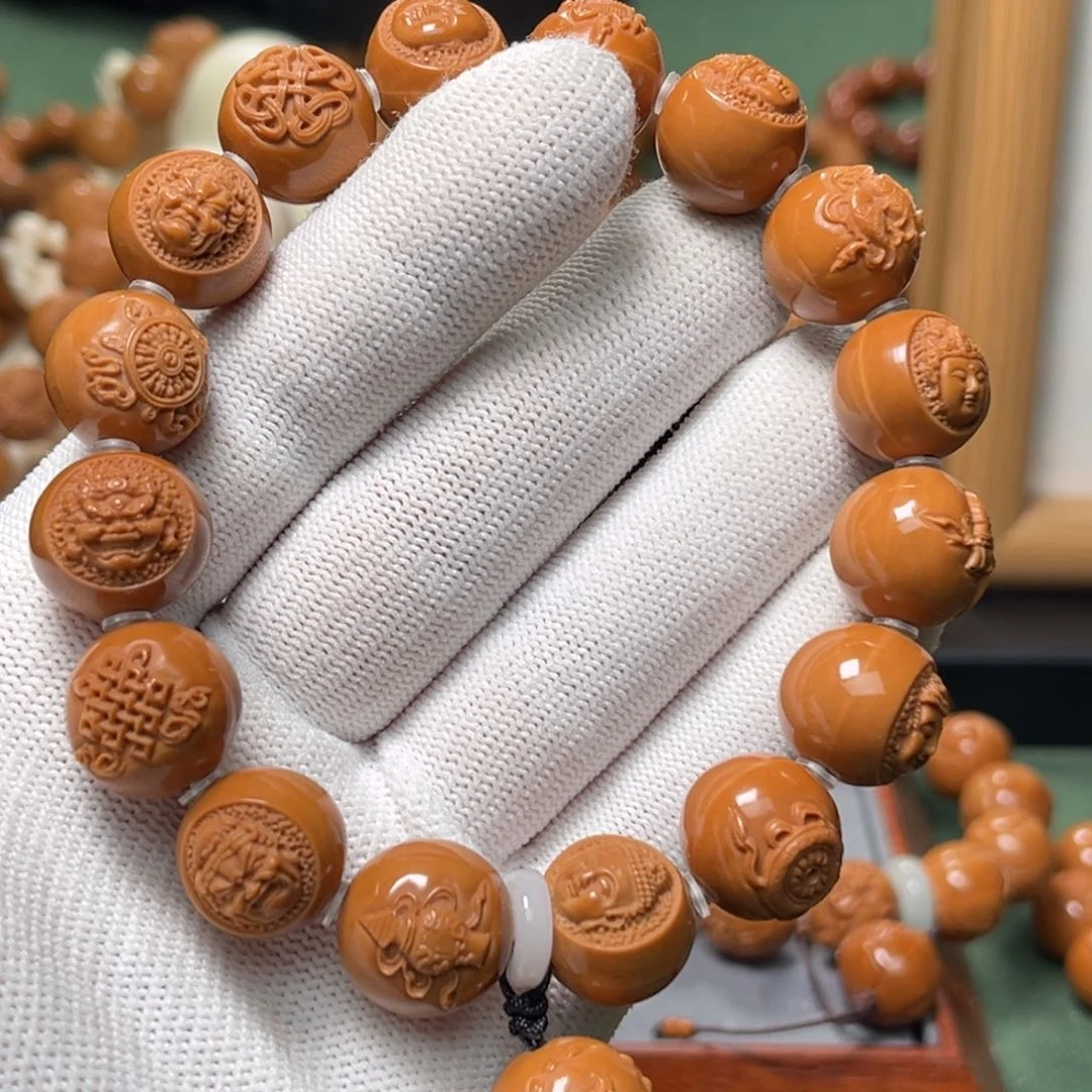 猴头核桃手串浮雕八宝佛