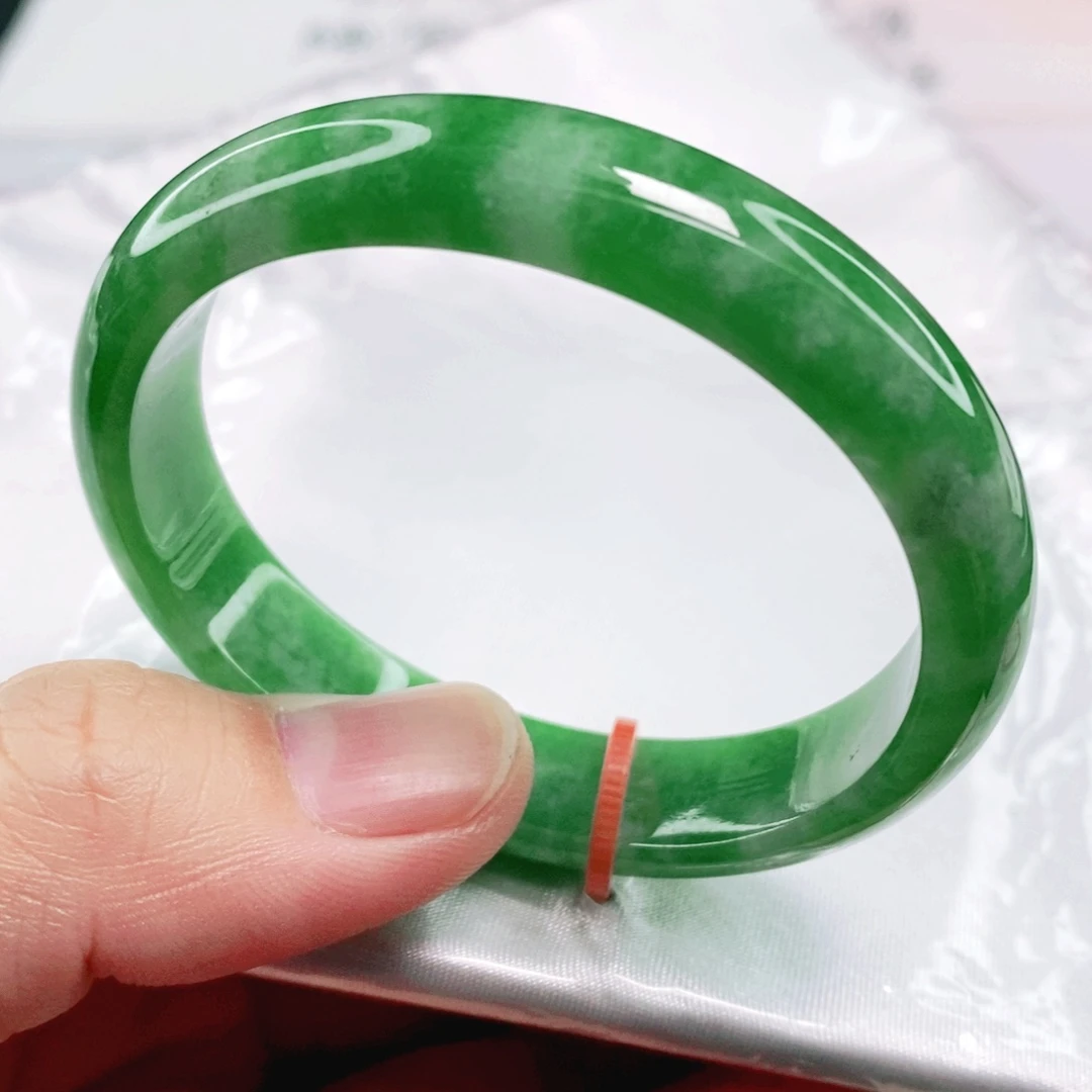 未镶嵌手镯翡翠50.6圈口贵妃完整