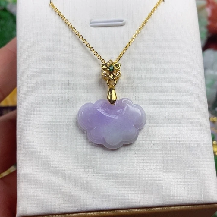 吊坠(赠链)未镶嵌翡翠