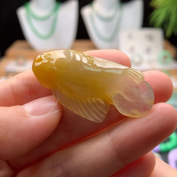 翡翠未镶嵌颈饰天然缅甸A货翡翠