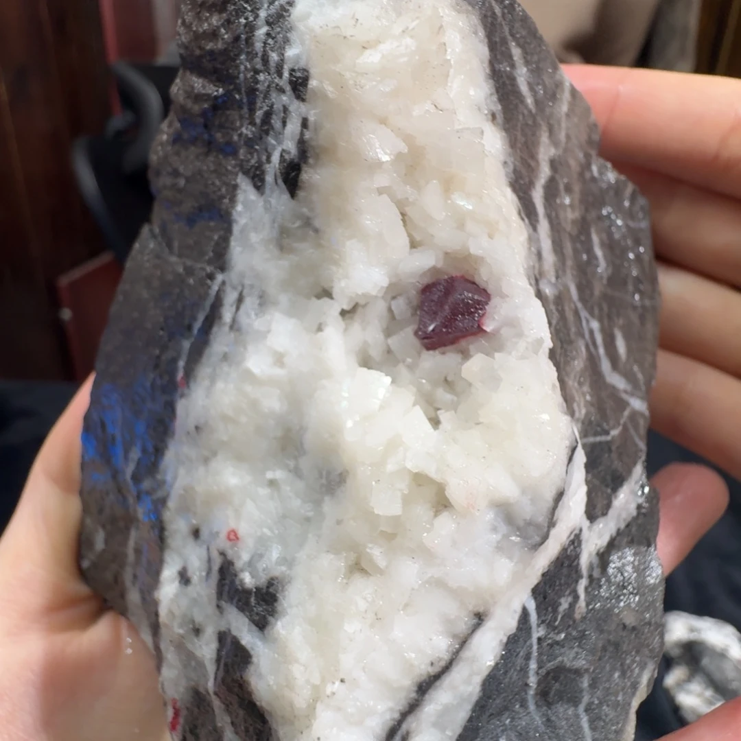 天然辰砂天然朱砂矛头活原子