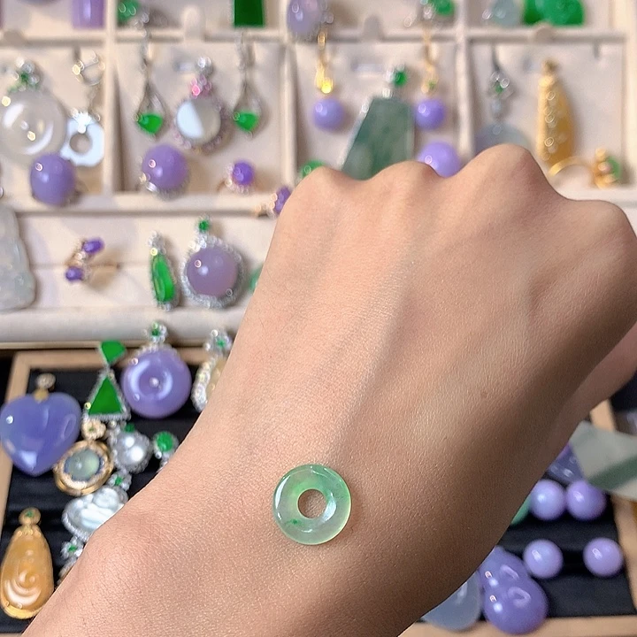 翡翠未镶嵌吊坠(不含链)裸石