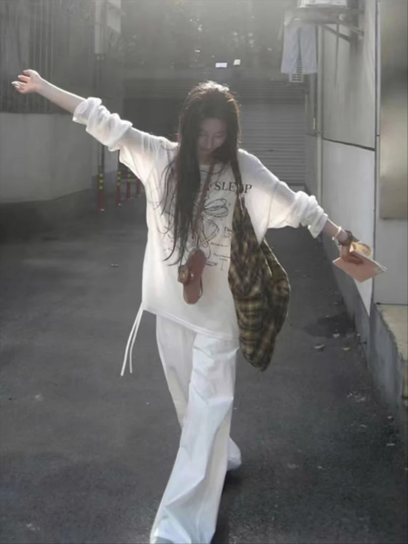 蝴蝶结印花白色长袖T恤女早秋季薄款防晒罩衫休闲时尚体恤上衣ins