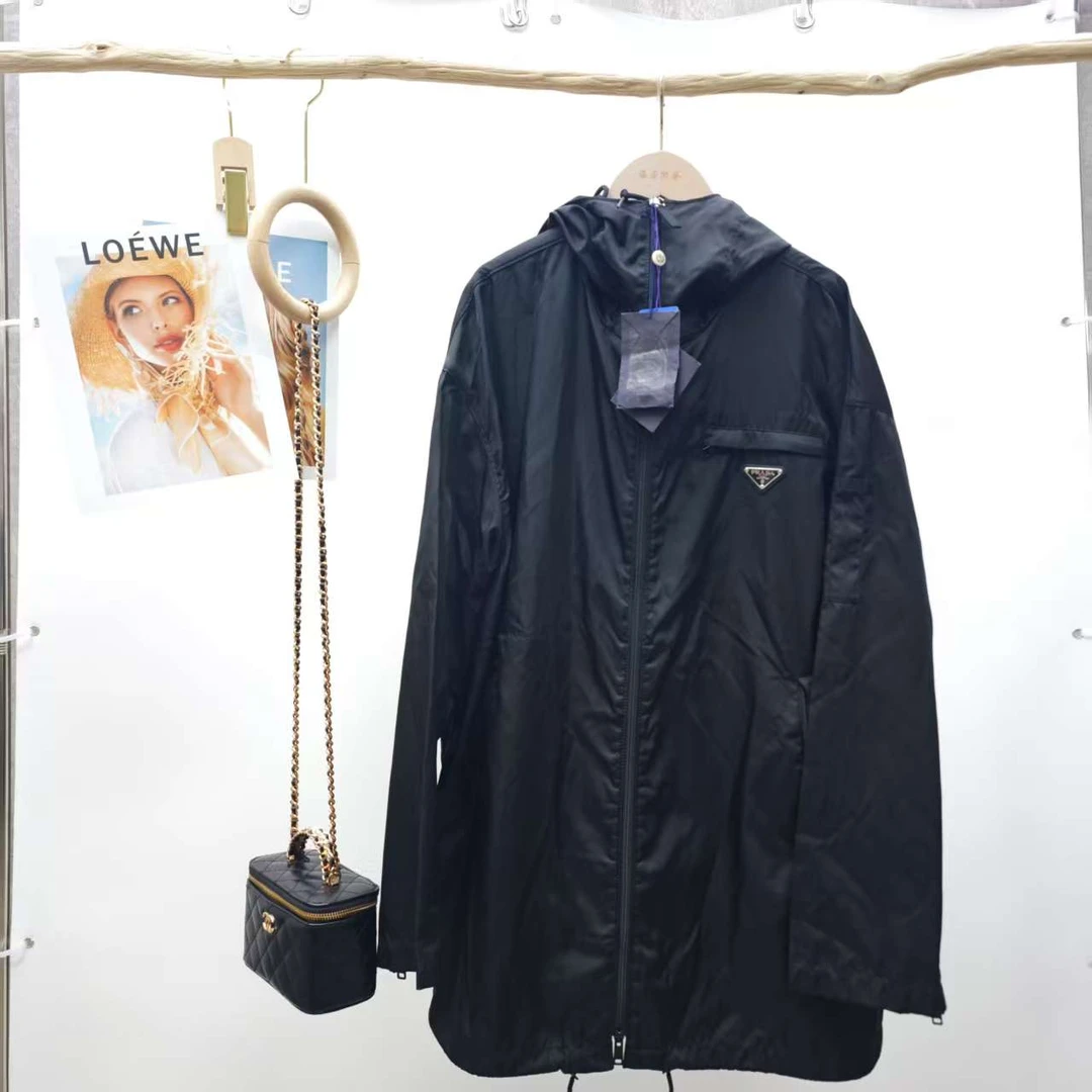 99新 Prada/普拉达 海囤Q/普拉达/上衣/40码/yk150590