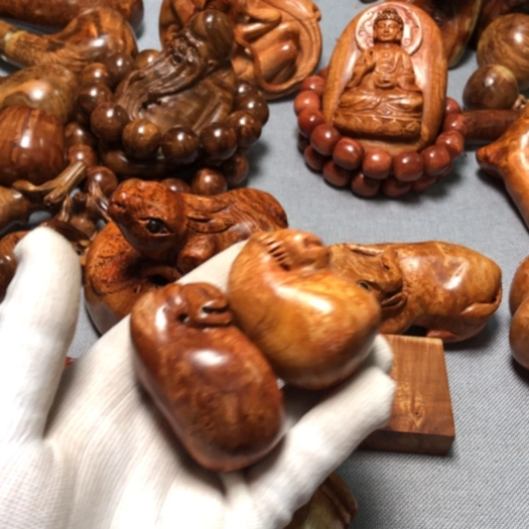 【闪购商品】木1**8麻梨疙瘩火琉璃手把件