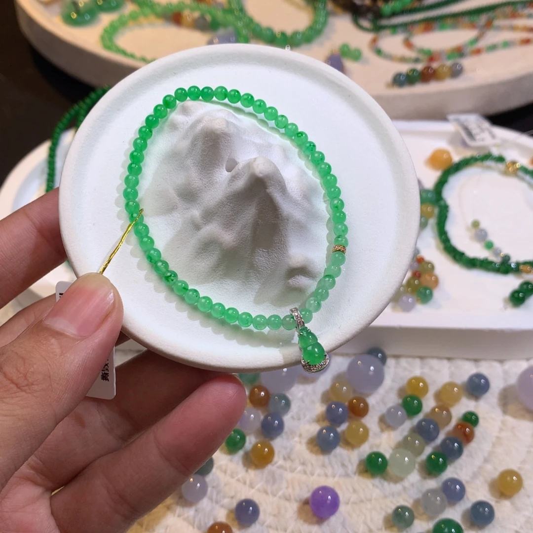 翡翠散珠冰阳绿小米单圈