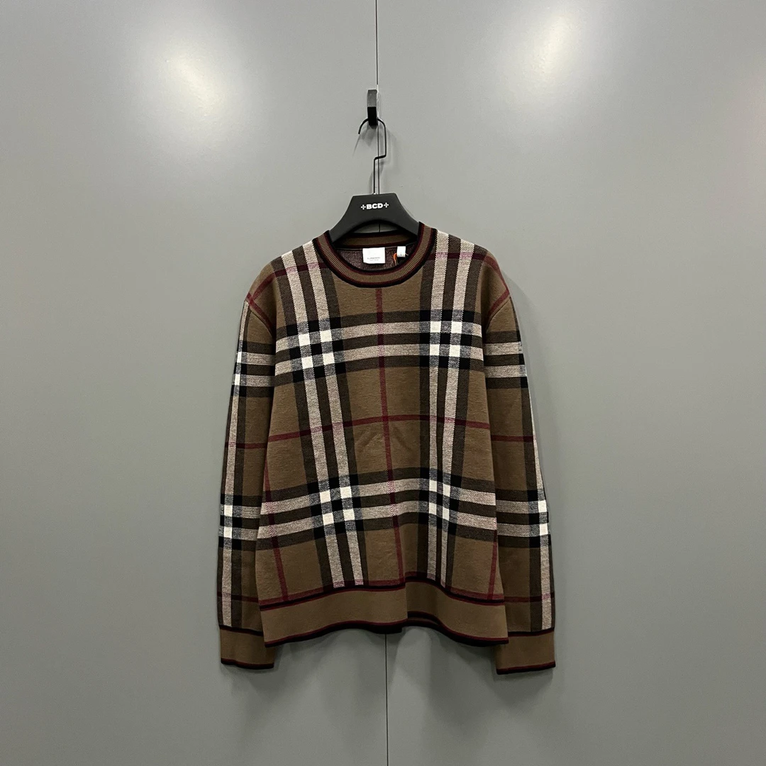 95新 BURBERRY/博柏利 q215 经典格纹针织衫 XS码/mg400431