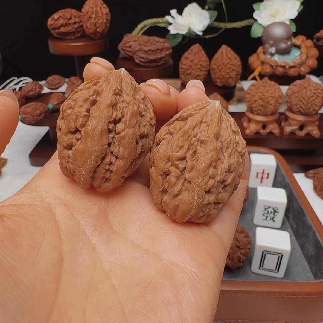 C***C文玩核桃吊坠蚂蚁蛋