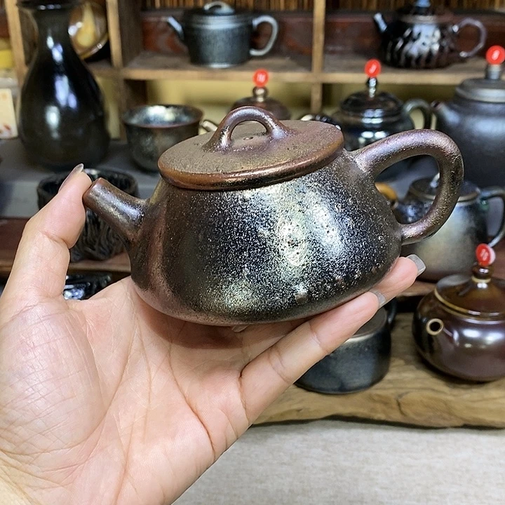 西***岭云南建水柴烧微瑕石瓢壶