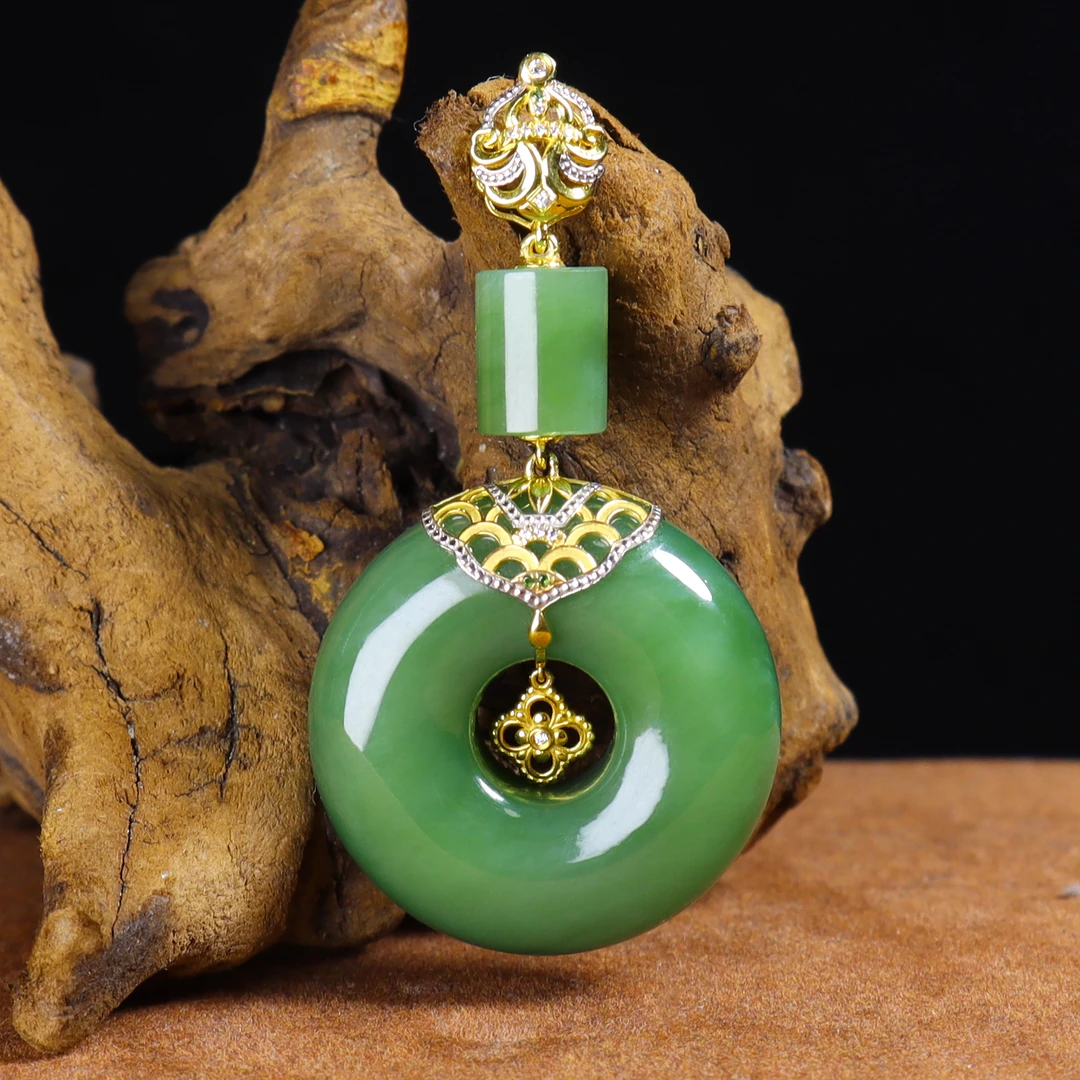 【一夕珠宝】Z18K金和田玉甜甜圈吊坠丨天然玉石丨多样性发一