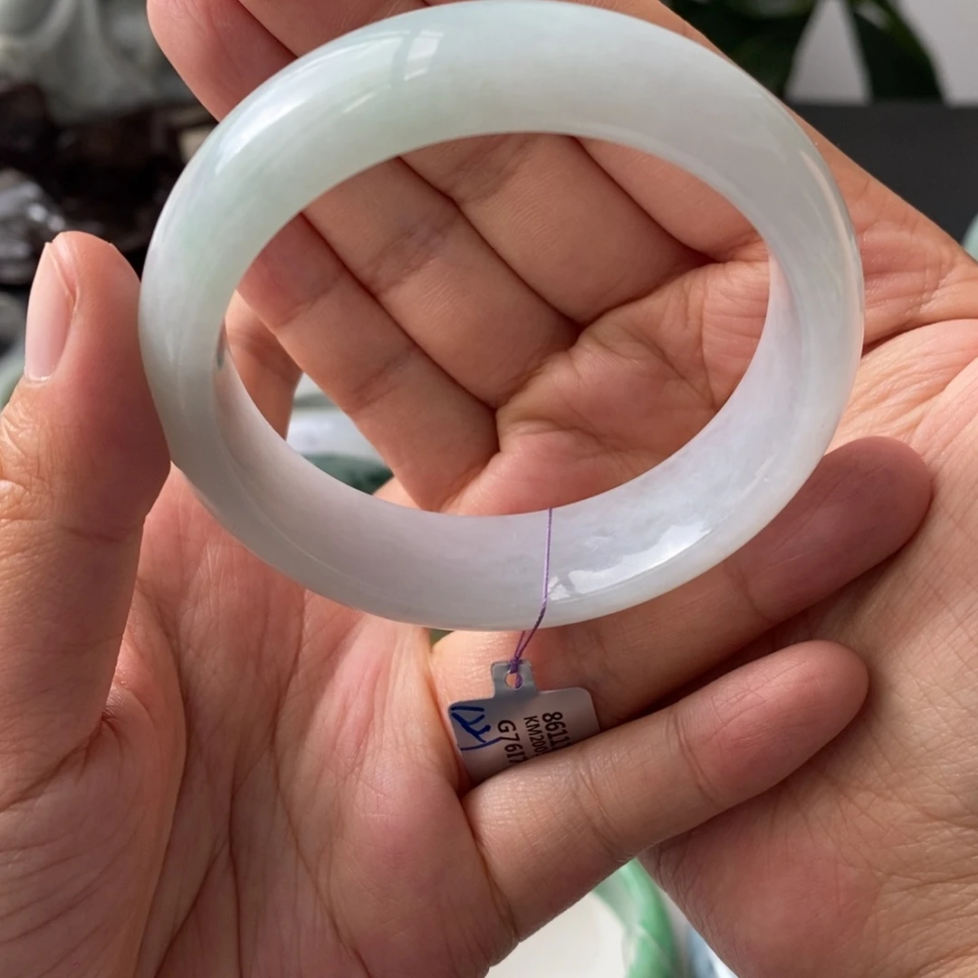 圆***啰翡翠手镯未镶嵌天然