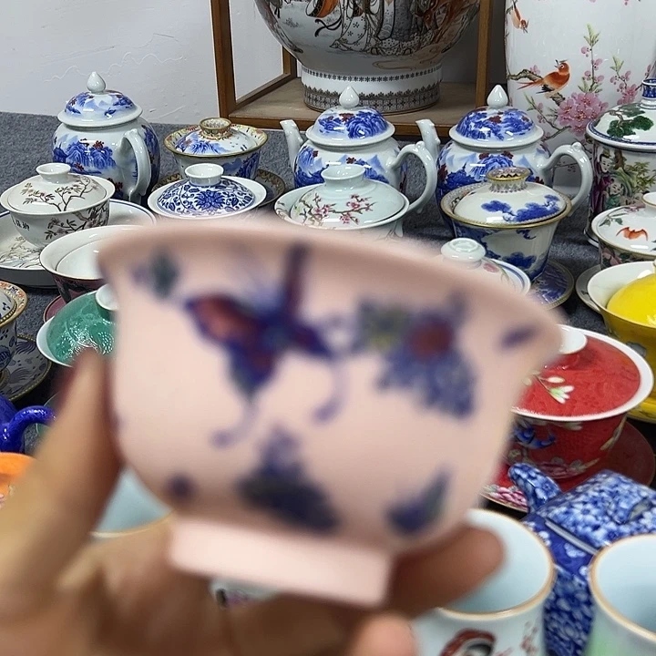 景德镇陶瓷…景德镇陶瓷有限公司，