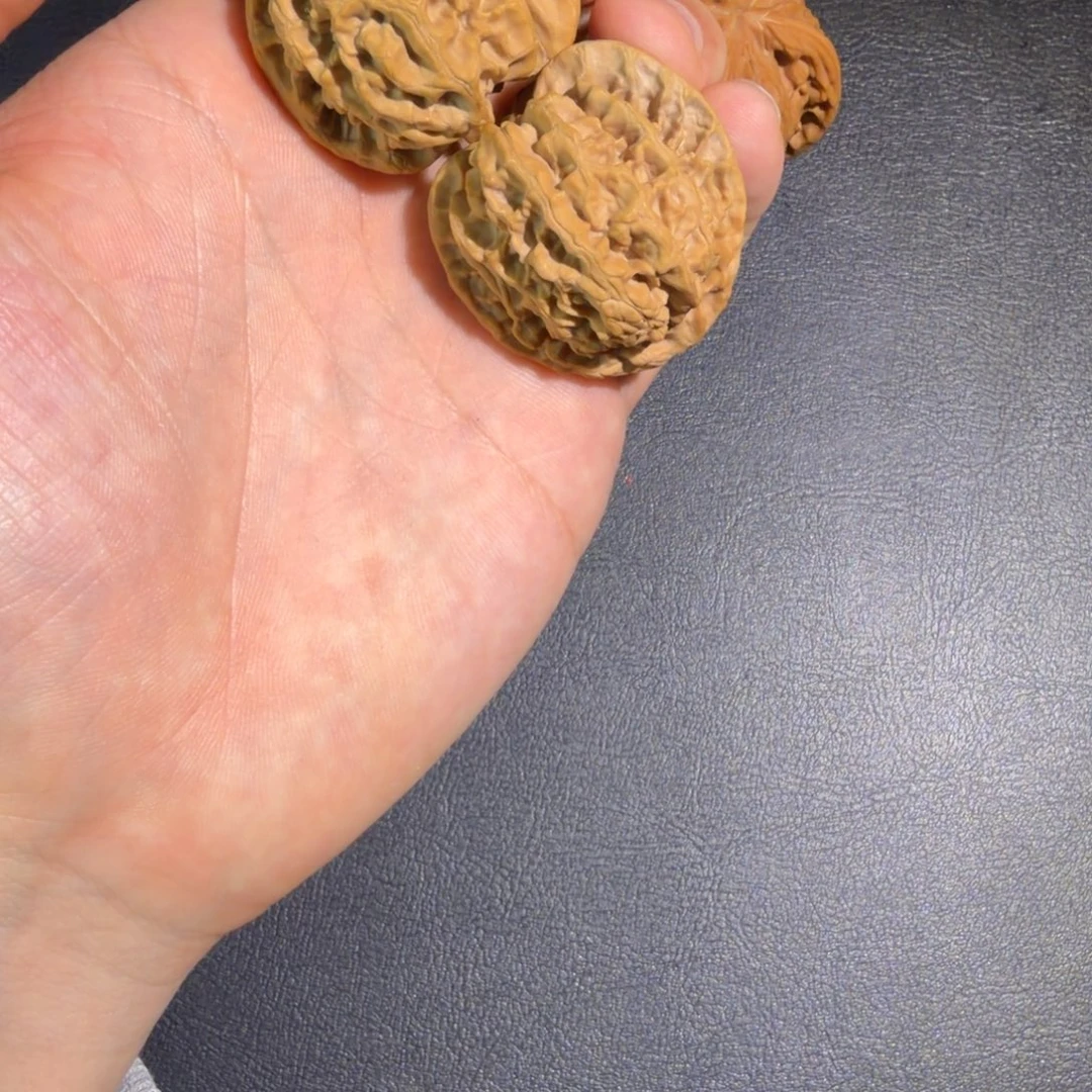 文玩核桃吊坠哈哈哈哈哈哈哈哈苹果