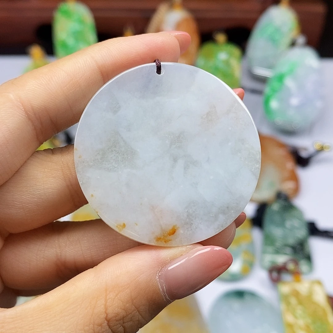 颈饰未镶嵌翡翠天然翡翠A货