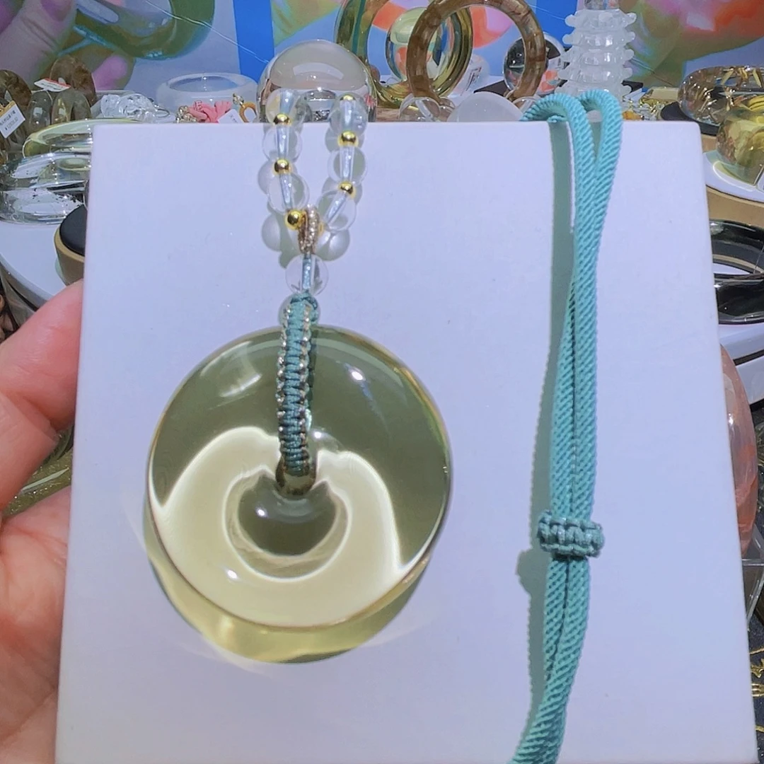 水晶未镶嵌颈饰天然黄水晶微晶体结构特价处理平安扣