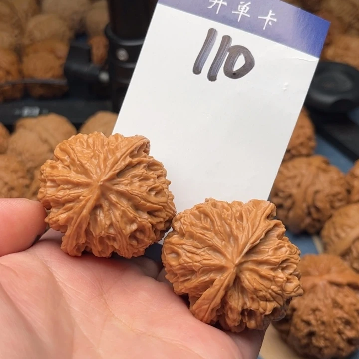 文玩核桃吊坠苹果 40全品 110