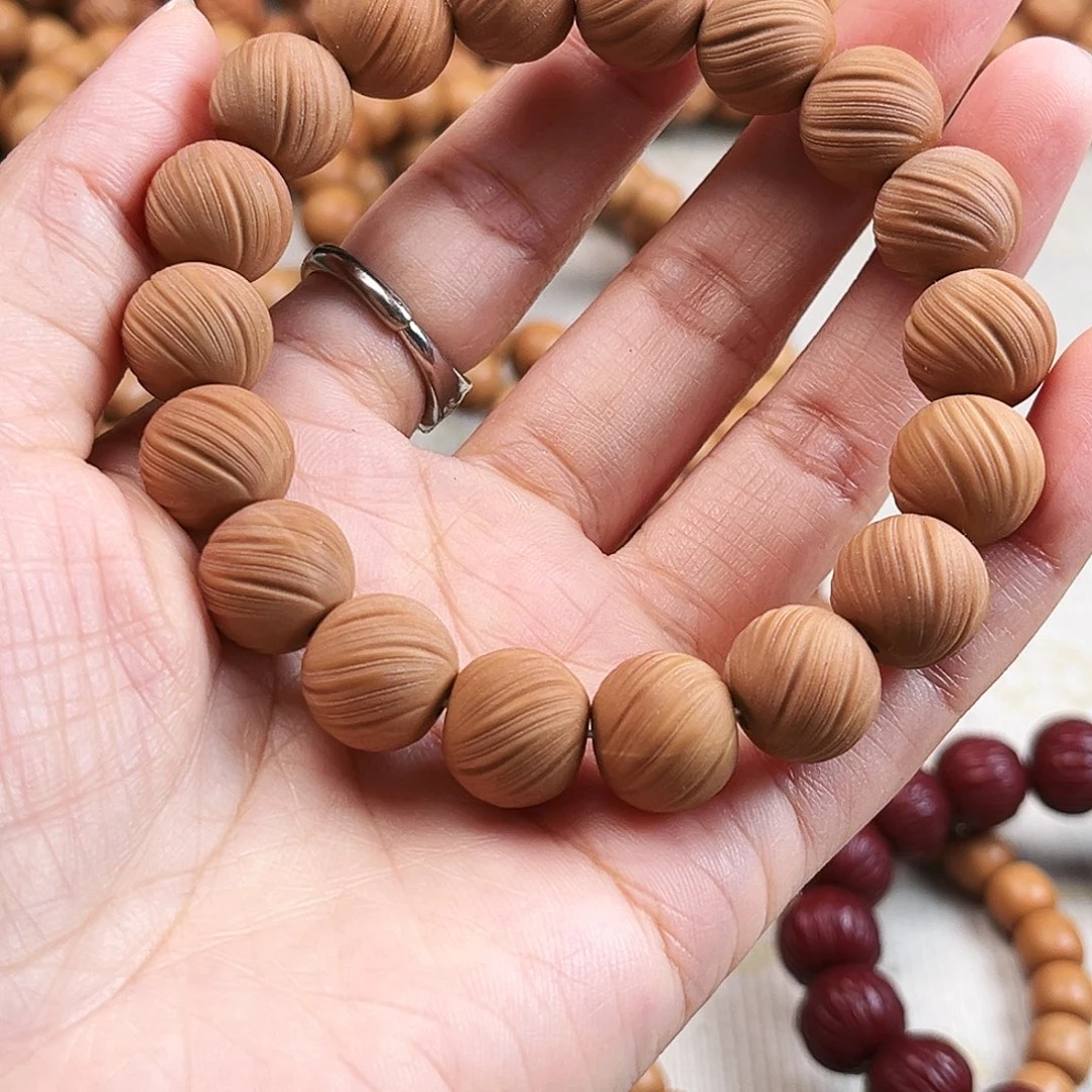 桃核手串无暇微走色定风珠