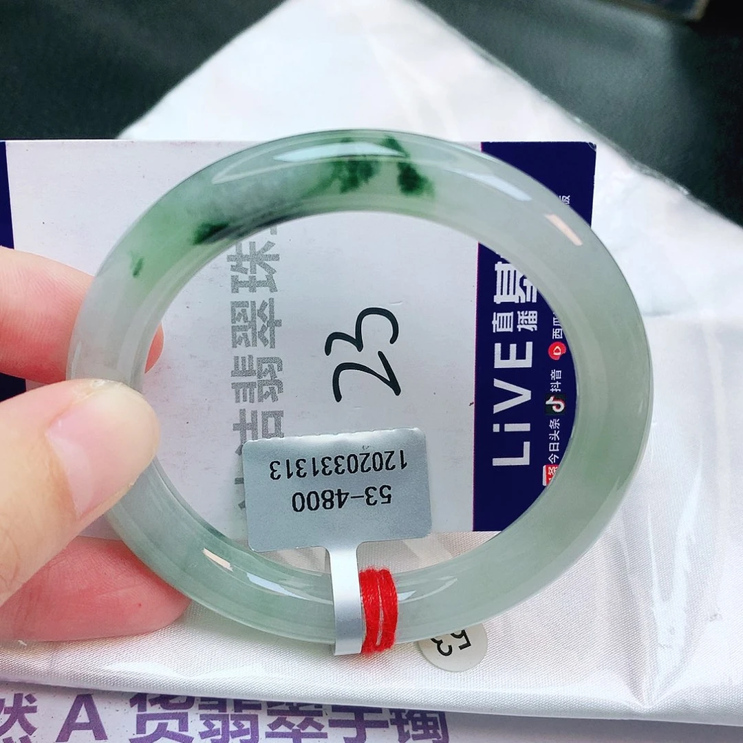 翡翠手镯未镶嵌缅甸天然A货翡翠手镯