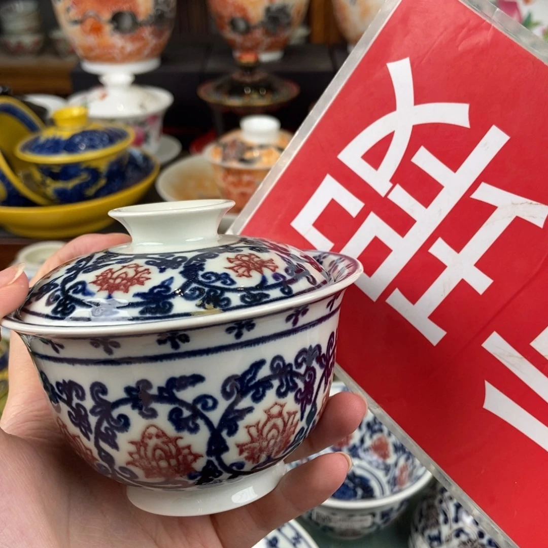 陶瓷的设计师是一个人