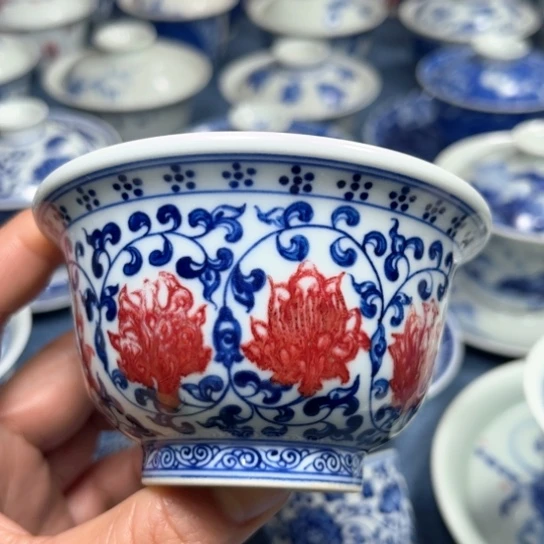 杯手绘釉里红压手杯