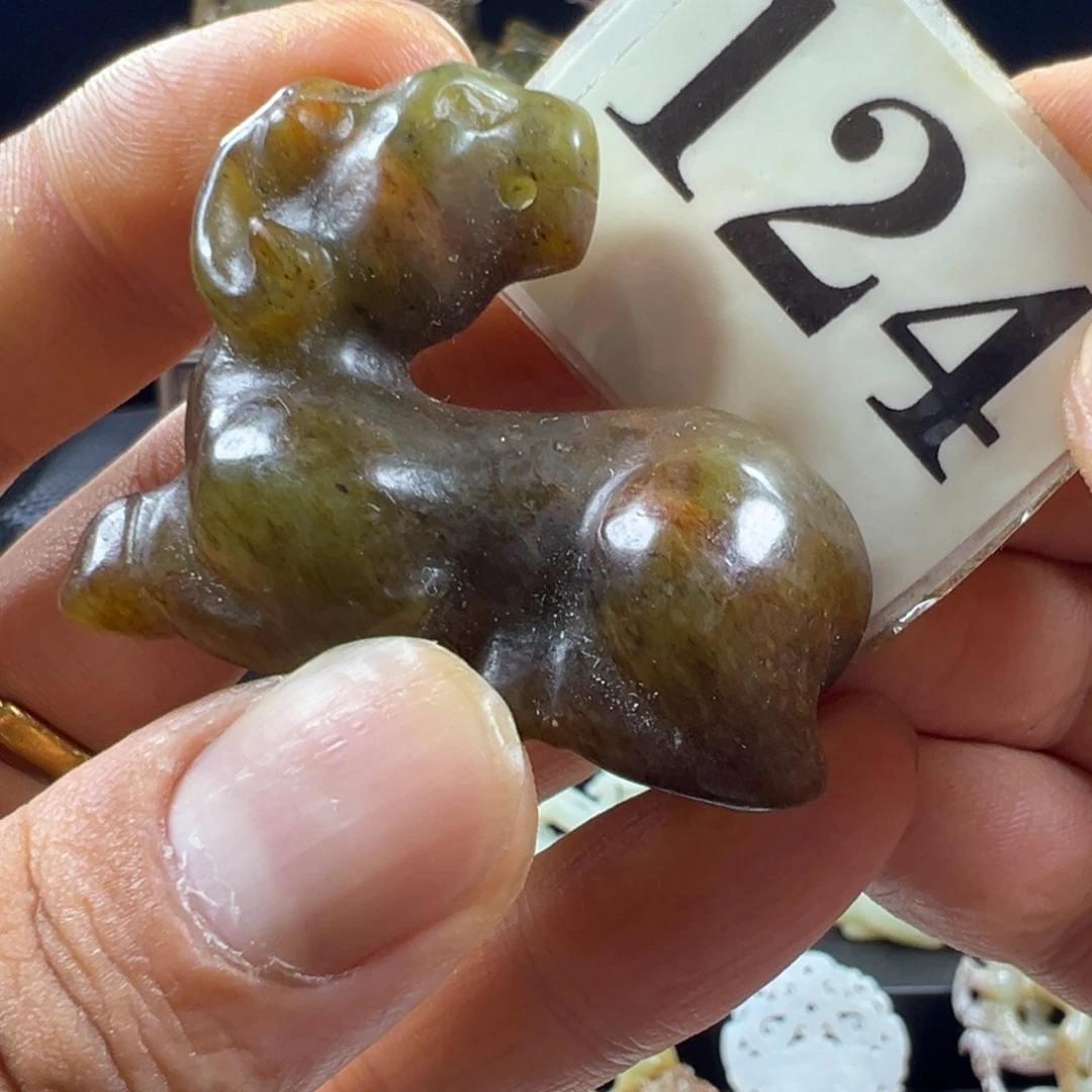 未镶嵌和田玉挂件